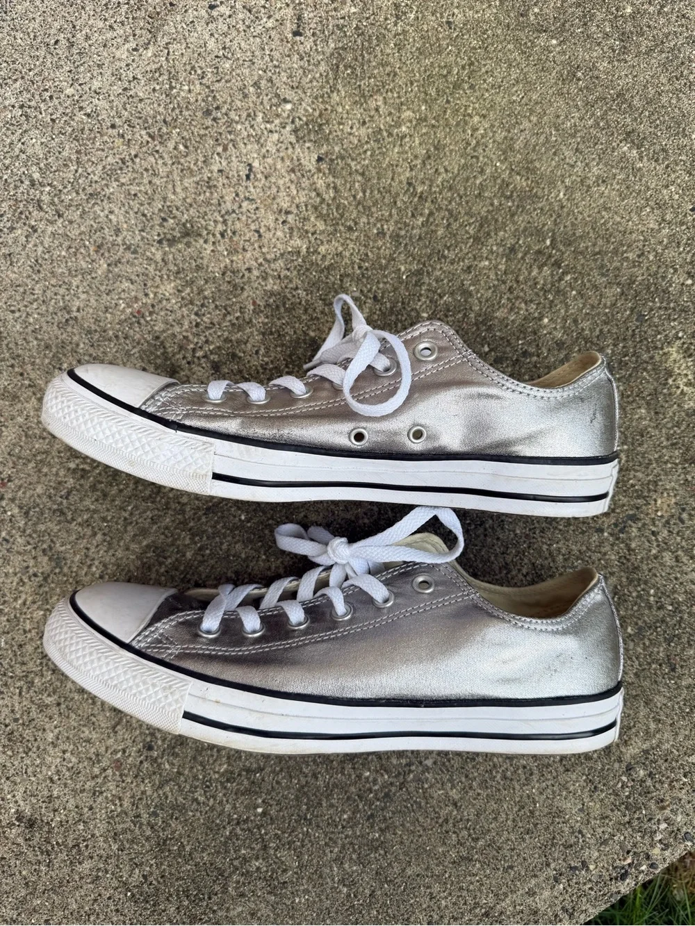 Converse Low Top